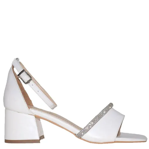 G1691W Women's Sandal SIRENA White G1691W Women's Sandal SIRENA White