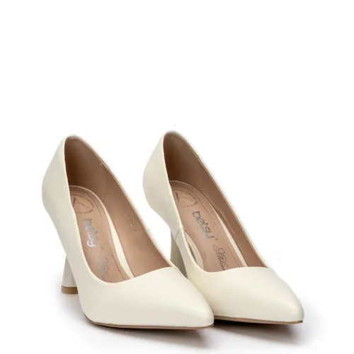 G1850W Γυναικεία Γόβα BETSY Λευκό