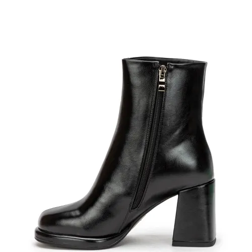 G7899B Women's Boots ADAM'S SHOES Black